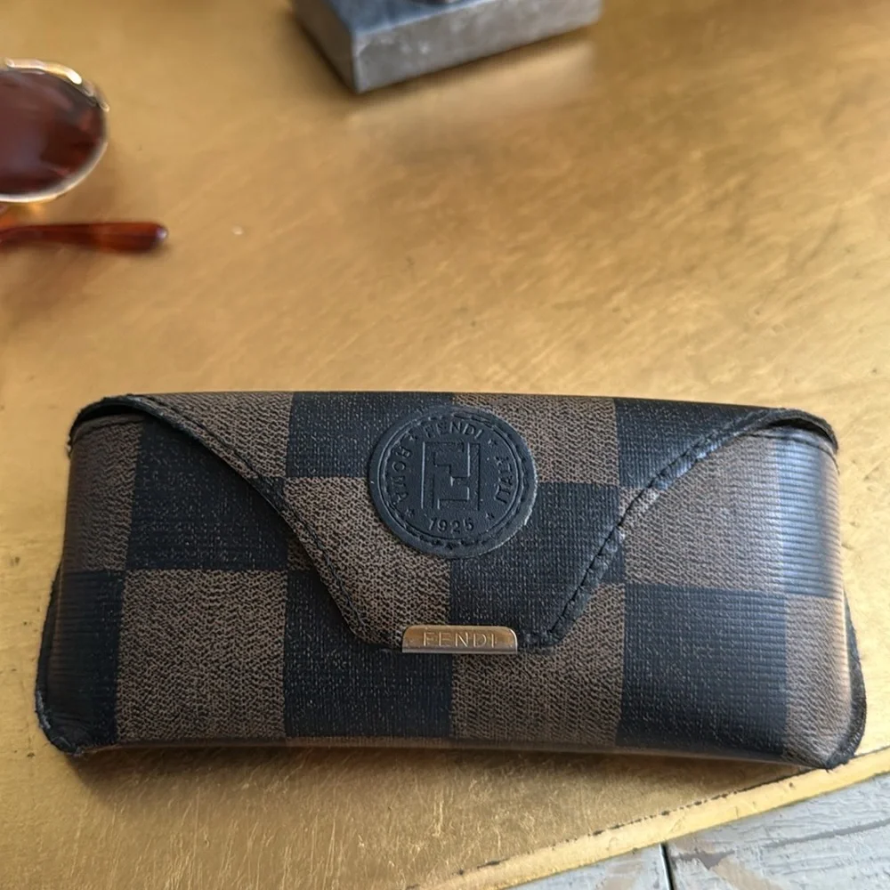 Fendi Coin Logo Sunglasses with Case FS 156